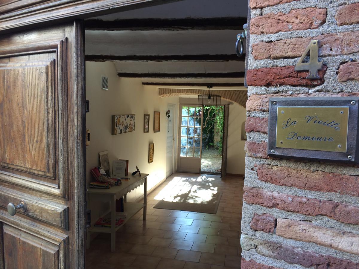 La Vieille Demeure